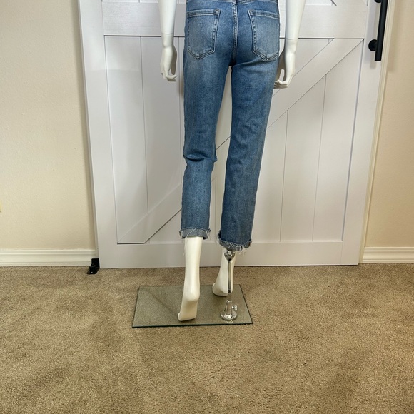 RISEN High Rise Button Fly Ankle Straight Leg. Size 5 /27” - Picture 12 of 16